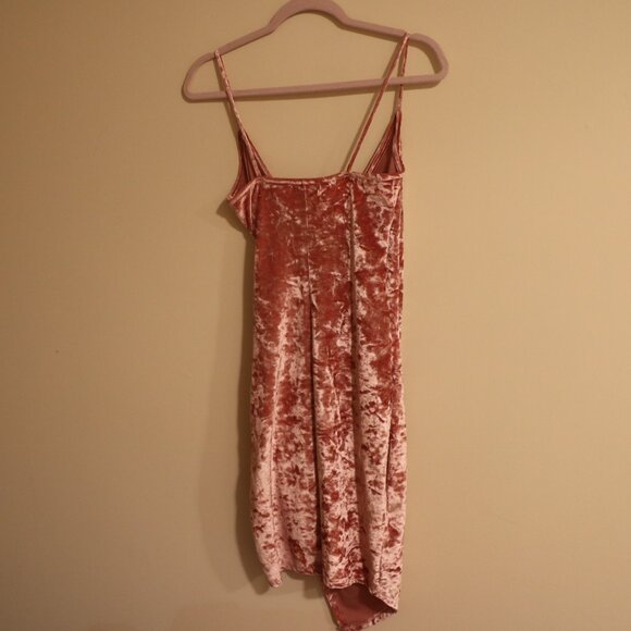 PINK VELVET TIGHT DRESS - Picture 4 of 5
